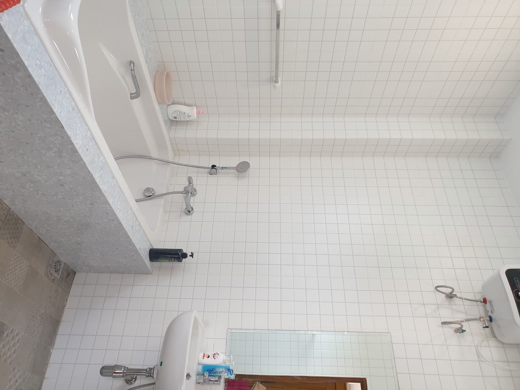 ATH Residence, Bathroom